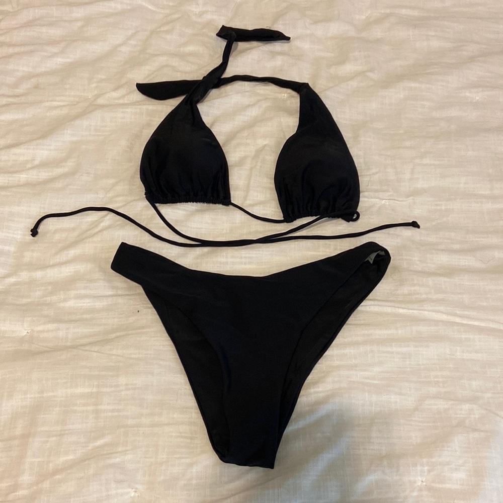 Black Aurelle string bikini